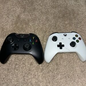 Xbox One Controllers